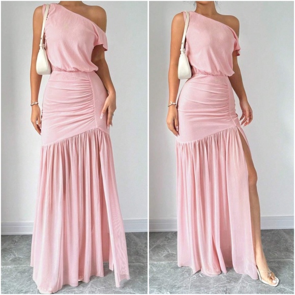 Solid One Shoulder Split Thigh Ruched Party Maxi Dress - Picture 3 of 4